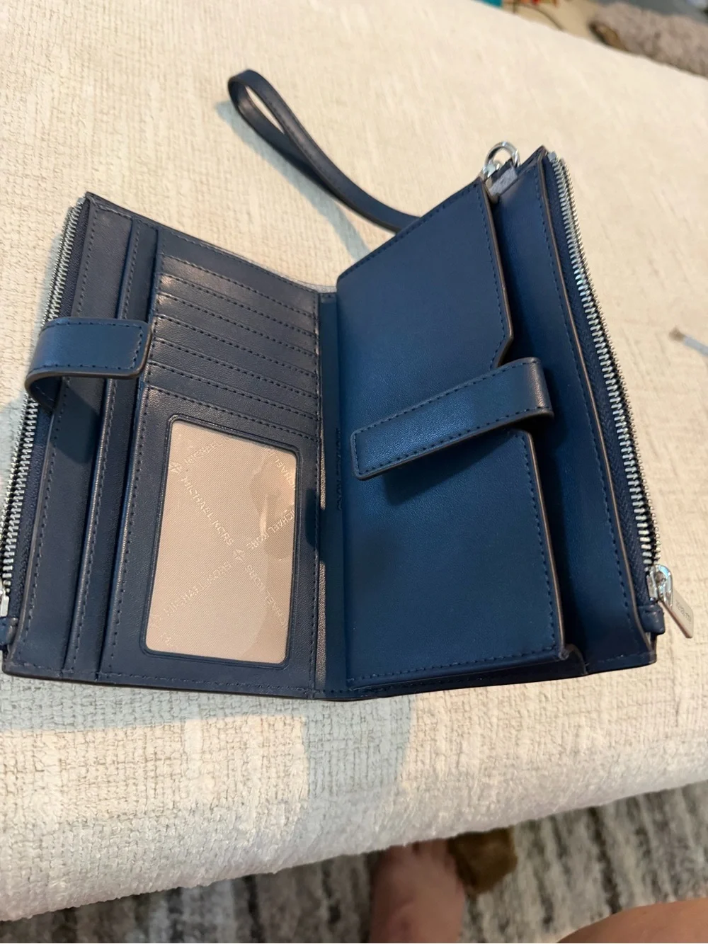 Michael Kors Navy Large  Jet set Ombré wristlet  wallet